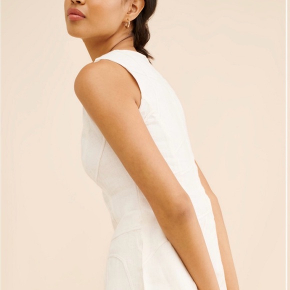 Chic cream color Sleeveless linen zip closure side slit embellished top sz L - Picture 3 of 8